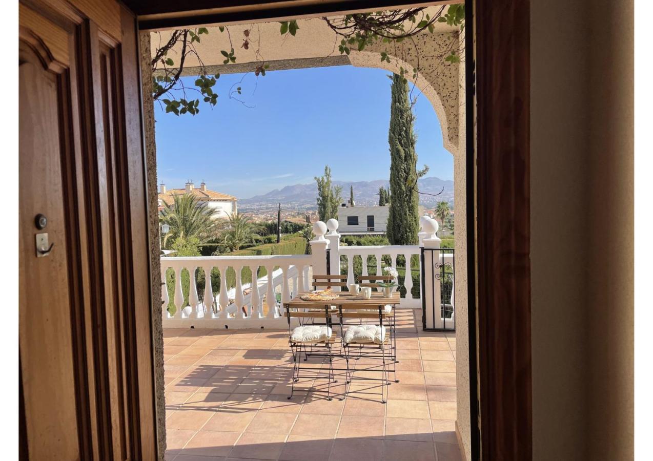 הוילה Las Gabias Granada Sights מראה חיצוני תמונה